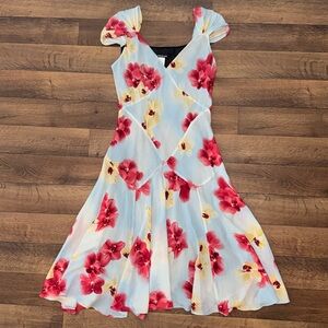 Vintage Jones New York Size 14 100% Silk Floral Dress Y2K Whimsical Dainty Girly
